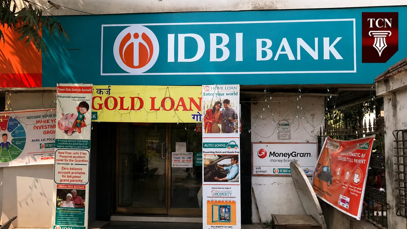 Government and LIC to sell 61% stake in IDBI Bank