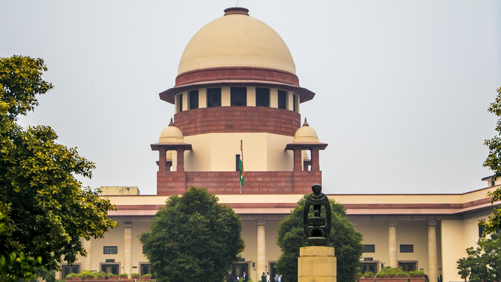 Supreme Court questions CBSE's third language policy for Class 9