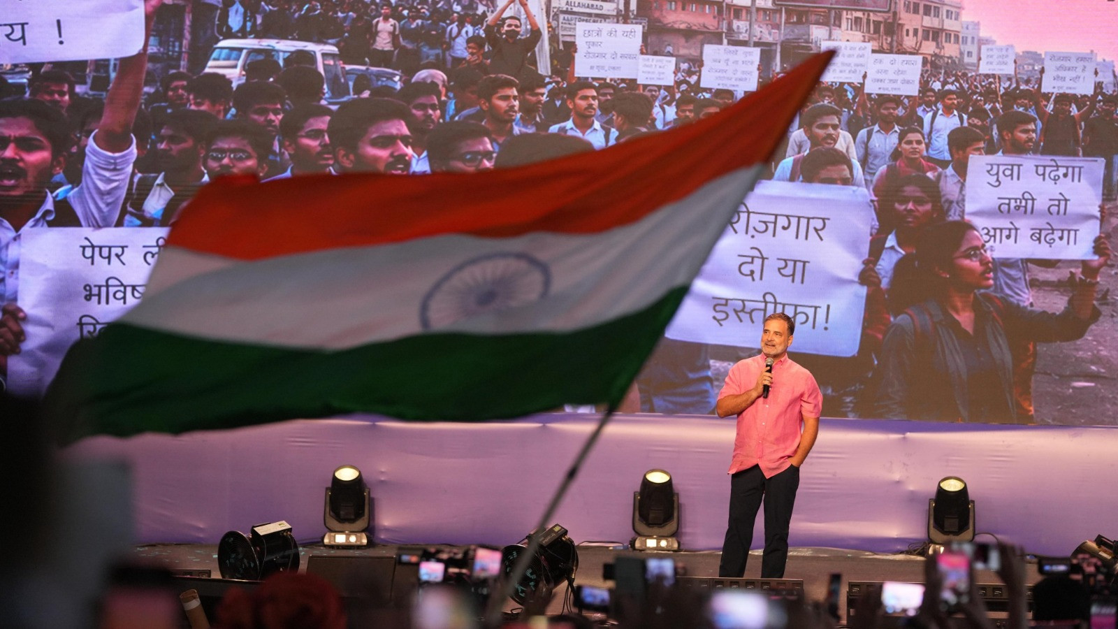 Rahul Gandhi makes history at student event